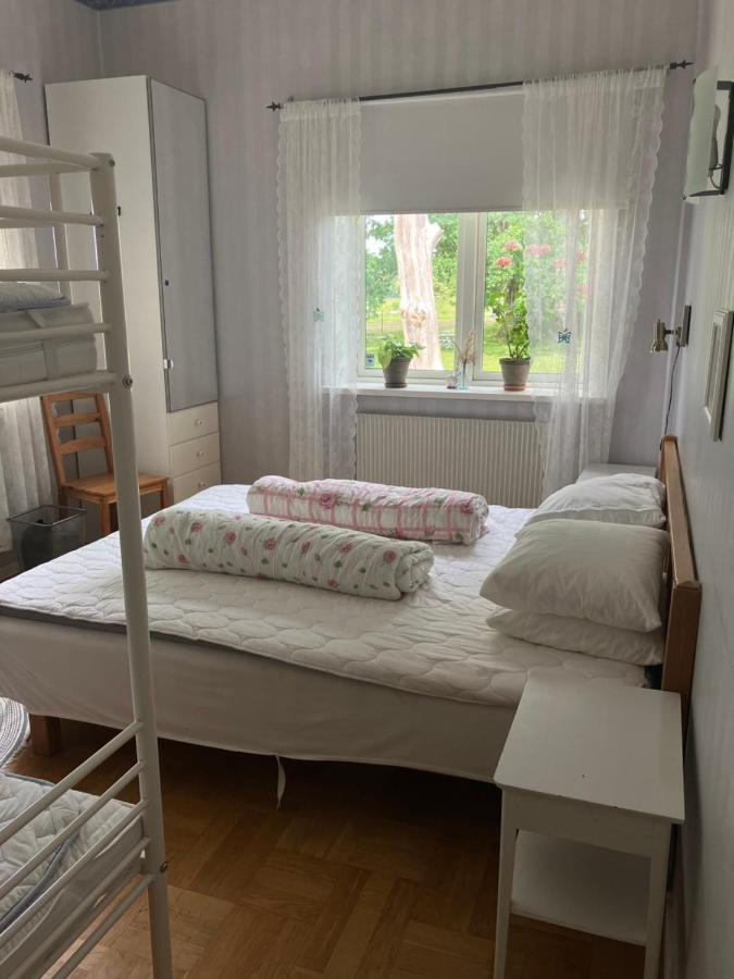 Karaby Gård Vandrerhjem Kristinehamn Eksteriør bilde