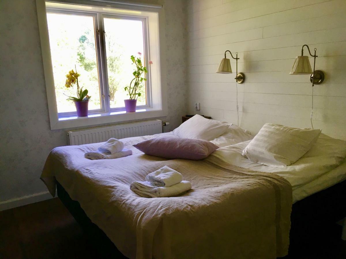 Karaby Gård Vandrerhjem Kristinehamn Eksteriør bilde